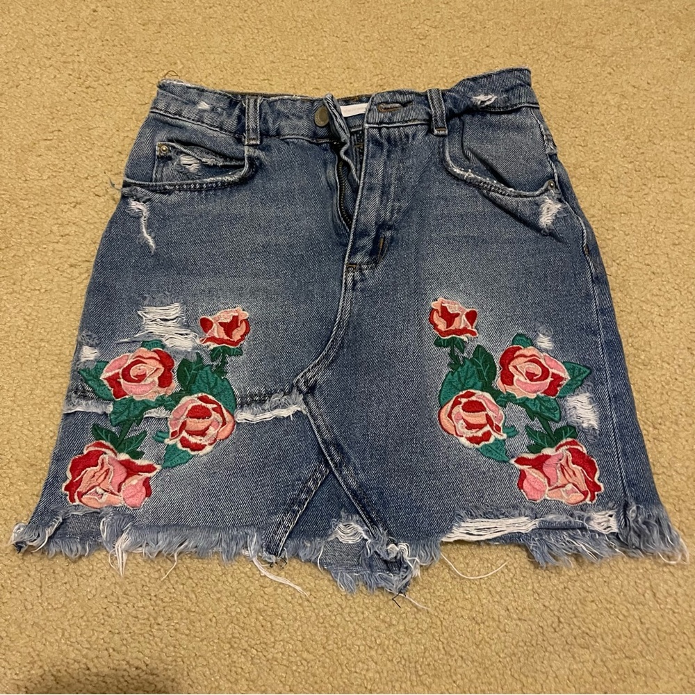 Zara High Waisted Rose Embroidered Denim Skirt